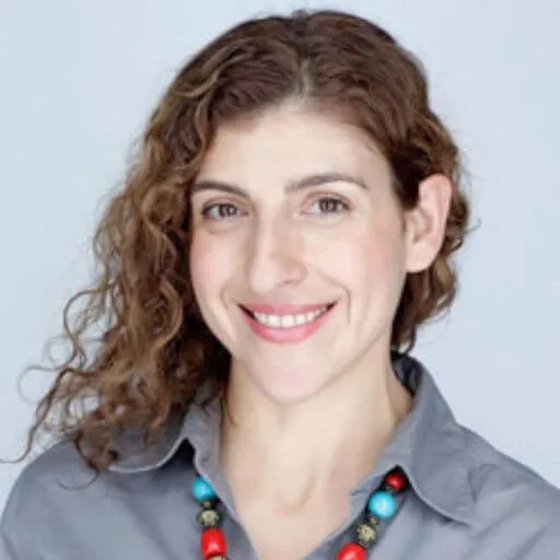 Karina Gidi, Actress