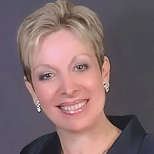 Vivian Bardavid, AMSOC Board Member