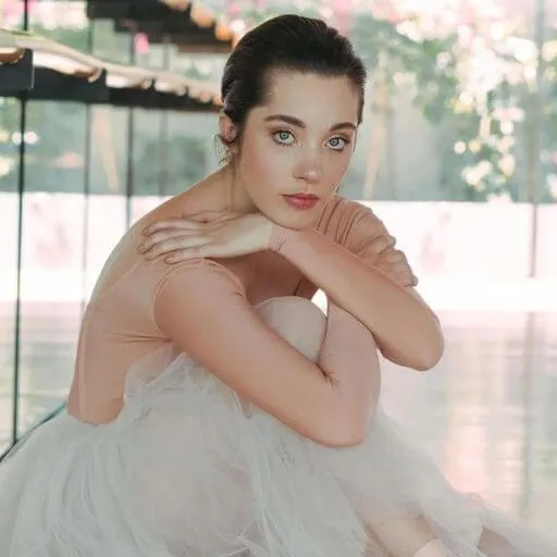 Greta Elizondo, Dancer